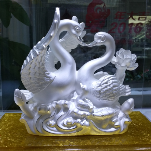 银光之外，艺境相逢 银器摆件爱好者的其他心头好